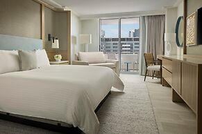 Loews Miami Beach Hotel – South Beach