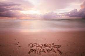 Loews Miami Beach Hotel – South Beach
