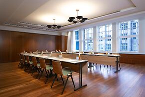 Conrad Hamburg