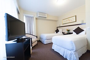 Roosevelt Hotel & Suites