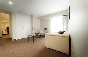 Roosevelt Hotel & Suites
