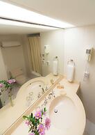 Roosevelt Hotel & Suites