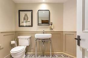 The Beaumont Hotel