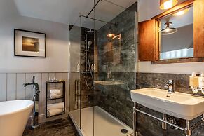 The Beaumont Hotel
