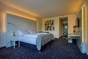 Fourside Plaza Hotel Trier, Trademark Collection