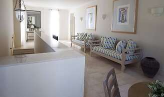 Anassa Hotel