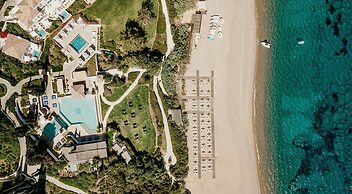 Anassa Hotel