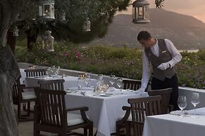 Anassa Hotel