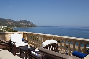 Anassa Hotel