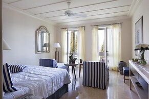 Anassa Hotel