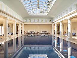 Anassa Hotel