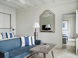 Anassa Hotel