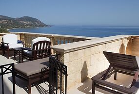 Anassa Hotel
