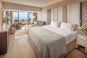 Four Seasons Hotel