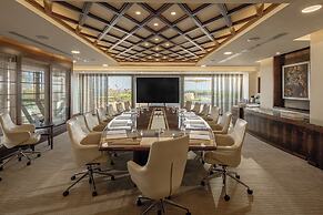 Four Seasons Hotel