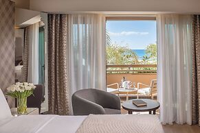 Four Seasons Hotel