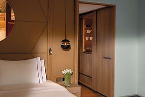 Four Seasons Hotel