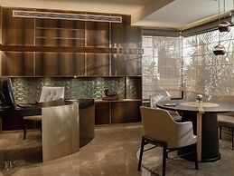 Four Seasons Hotel