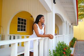 Coconut Inn
