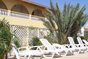 Coconut Inn