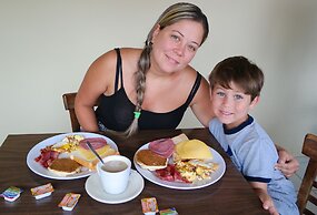 Coconut Inn