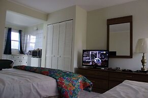 Coconut Inn