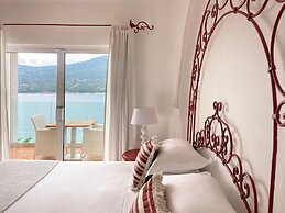 A'mare Corsica Seaside Small Resort