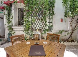 Vivaldi Hotel