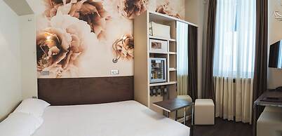 Vivaldi Hotel