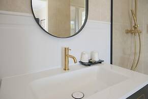 Best Western Le Cheval Blanc - Vieux Port