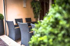 America Hotel Lourdes
