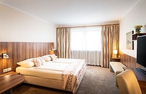 QU Hotel, Trademark Collection by Wyndham