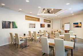 QU Hotel, Trademark Collection by Wyndham