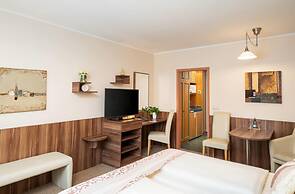 QU Hotel, Trademark Collection by Wyndham