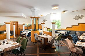 QU Hotel, Trademark Collection by Wyndham