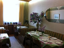 Hotel Hauser