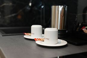 Hotel Attaché