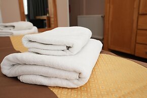 Hotel Attaché