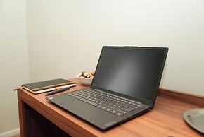 Hotel Attaché