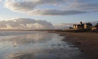 Sandhouse Hotel