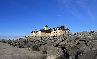 Sandhouse Hotel