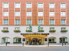 Brooks Hotel