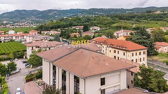 Kona Hotel Verona