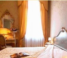 Hotel Canal