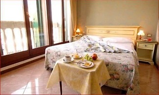 Hotel Canal