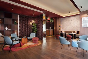 The Spring House Hotel Rome Vatican, Tapestry Collection Hilton
