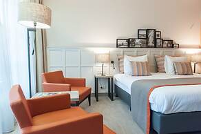 Parkhotel Tjaarda