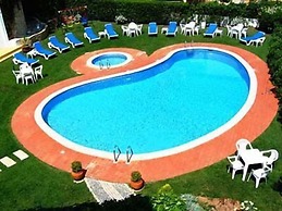 Hotel Mónaco