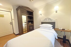 iNN at Temple St by Q Loft