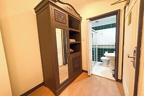 iNN at Temple St by Q Loft
